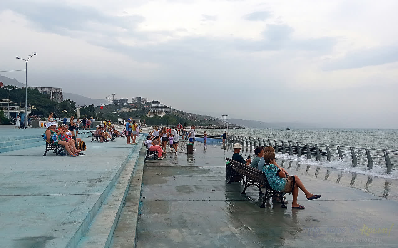 Крым Алушта отдых море