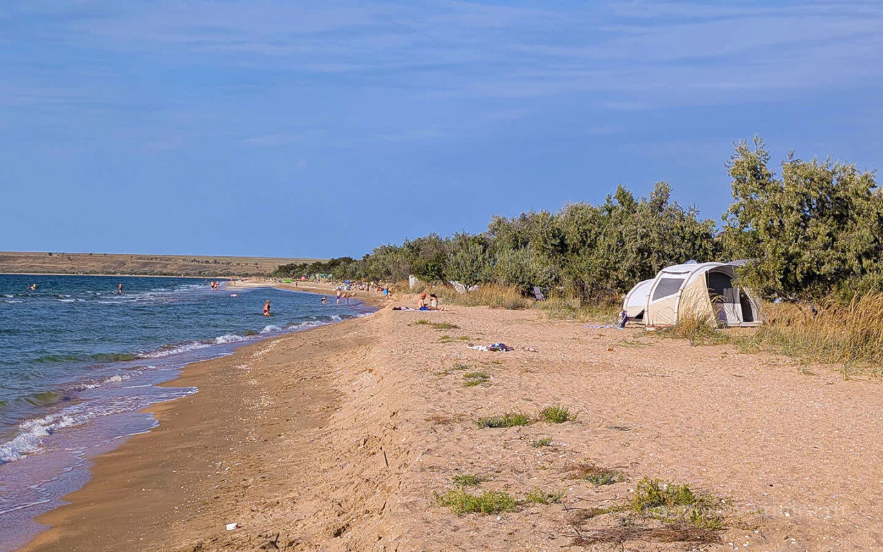 Дикие пляжи Крыма Новоотрадное море палатка отдых
